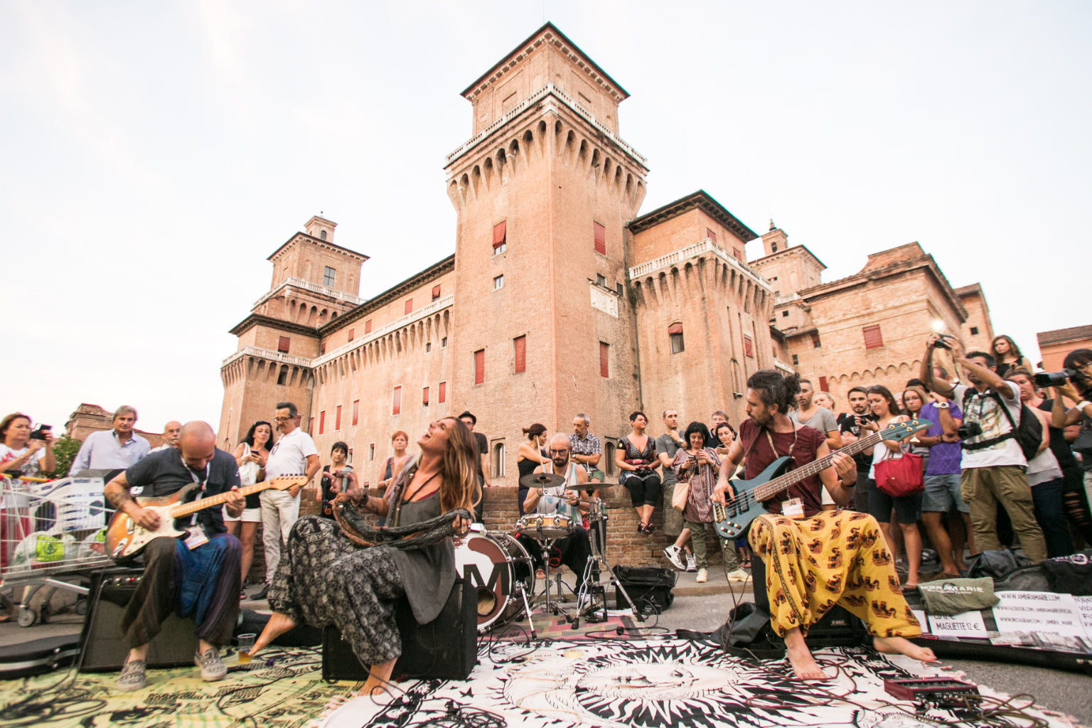 ABOUT Ferrara Buskers Festival
